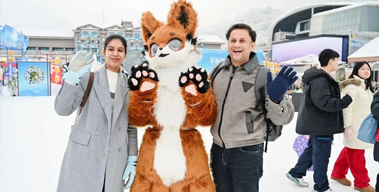 大邑“逛村糖·赶大集”系列活动启幕，消费产业双轮驱动迎新春 